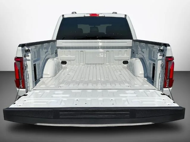 New 2026 Avalanche Ford Lariat® image 51