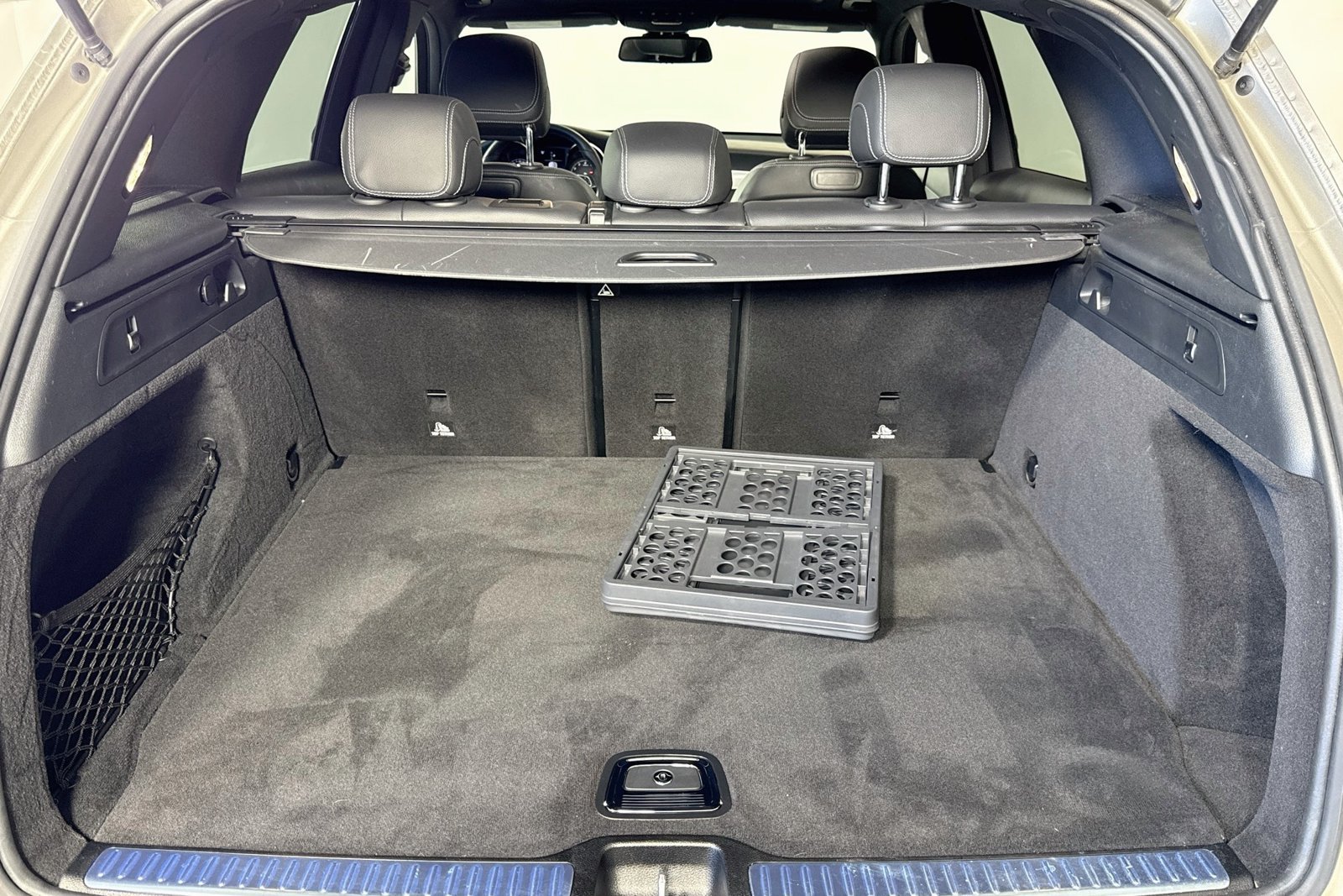Used 2019 Mojave Silver Metallic Mercedes-Benz GLC 300 image 25