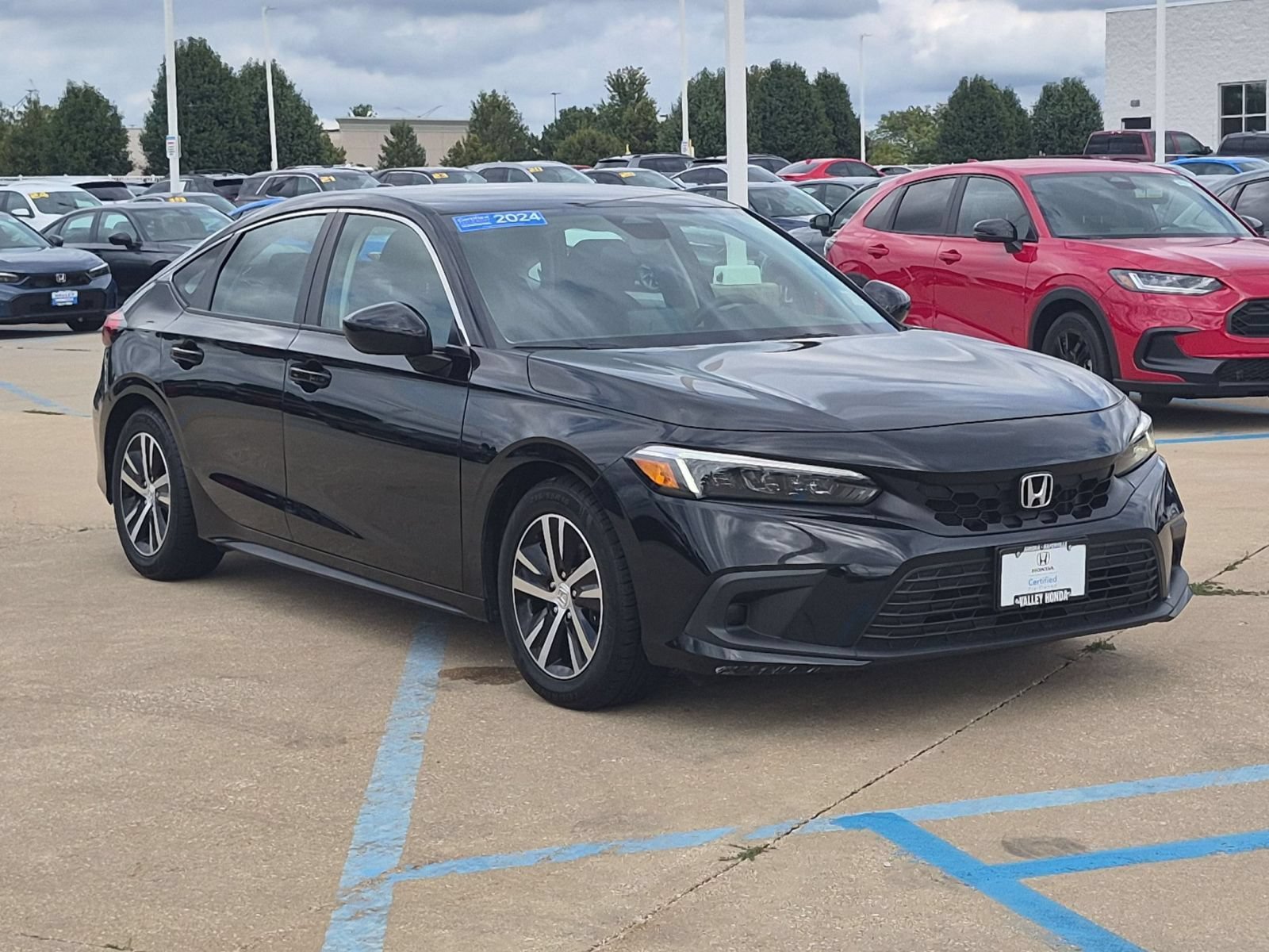 Certified Used 2024 Black Honda LX image 4