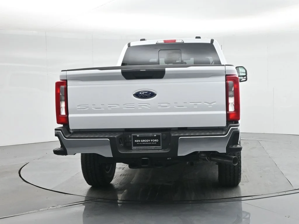 New 2026 White Ford XL image 59