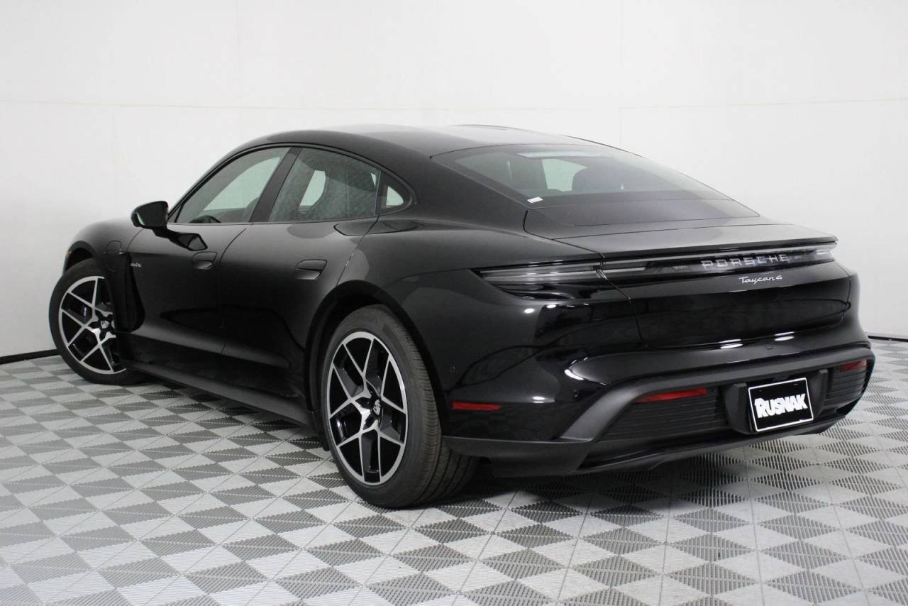 Certified Used 2026 Black Porsche 4 image 3
