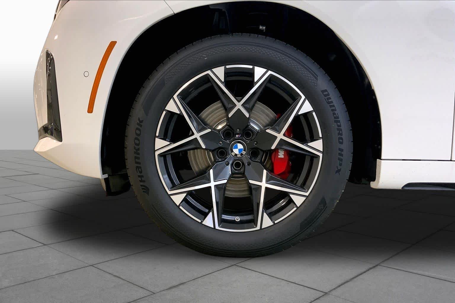 New 2026 Alpine White BMW 30 xDrive image 11