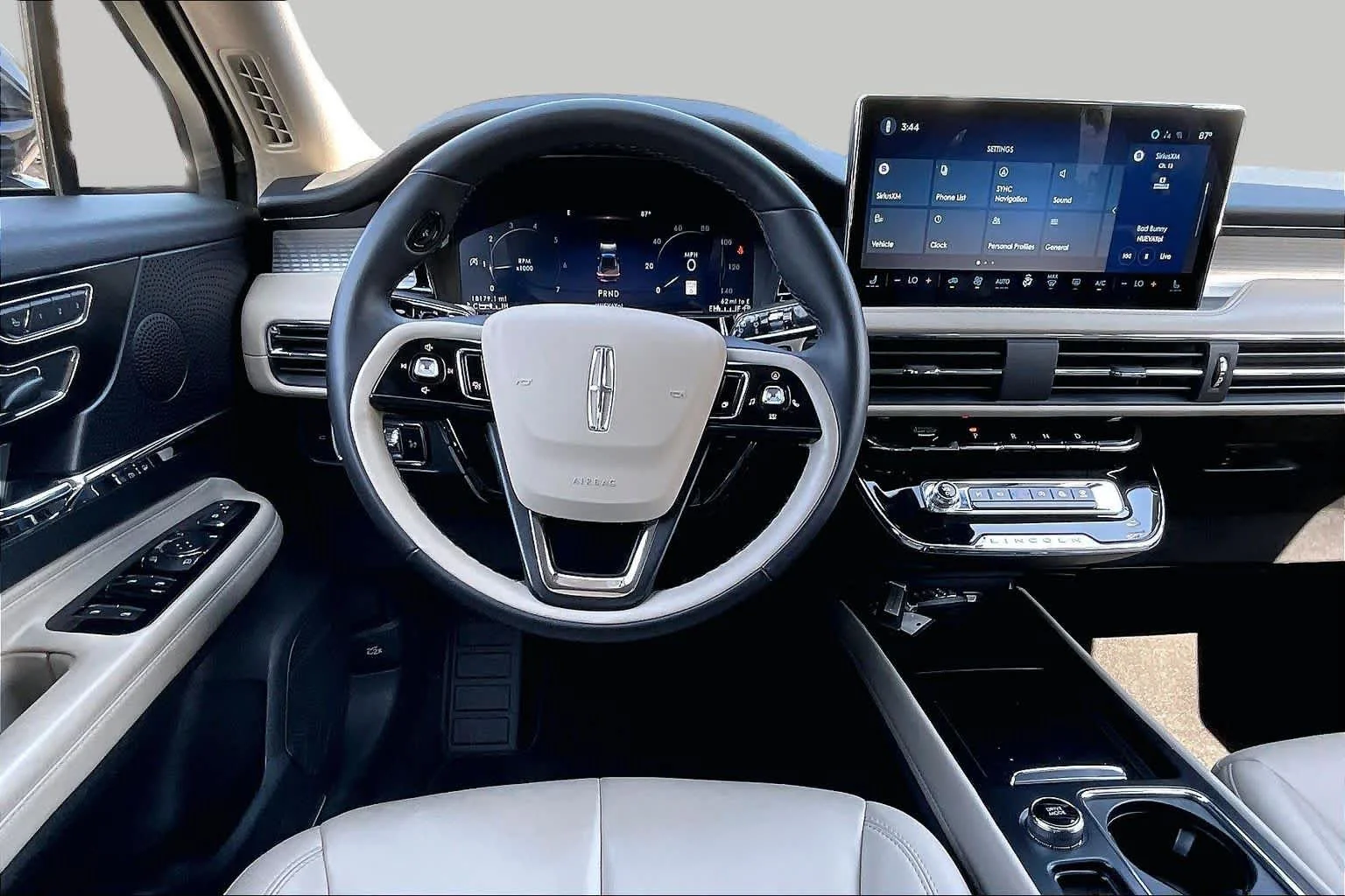 Pre-Owned 2025 Lincoln Corsair Premiere