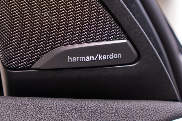 Certified Used 2025 Brooklyn Gray Metallic BMW M40i image 23