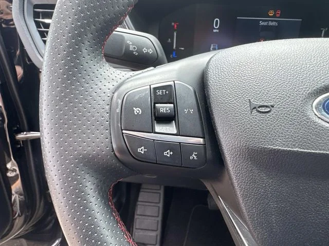Certified Used 2025 Black Metallic Ford ST-Line image 35