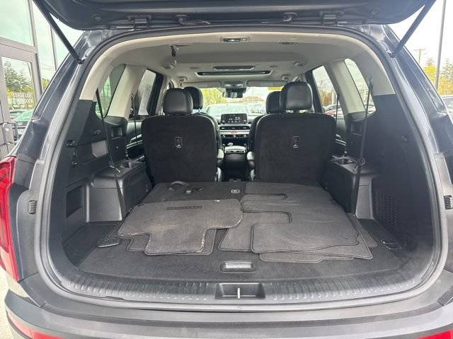 Used 2020 Gray Kia S image 5