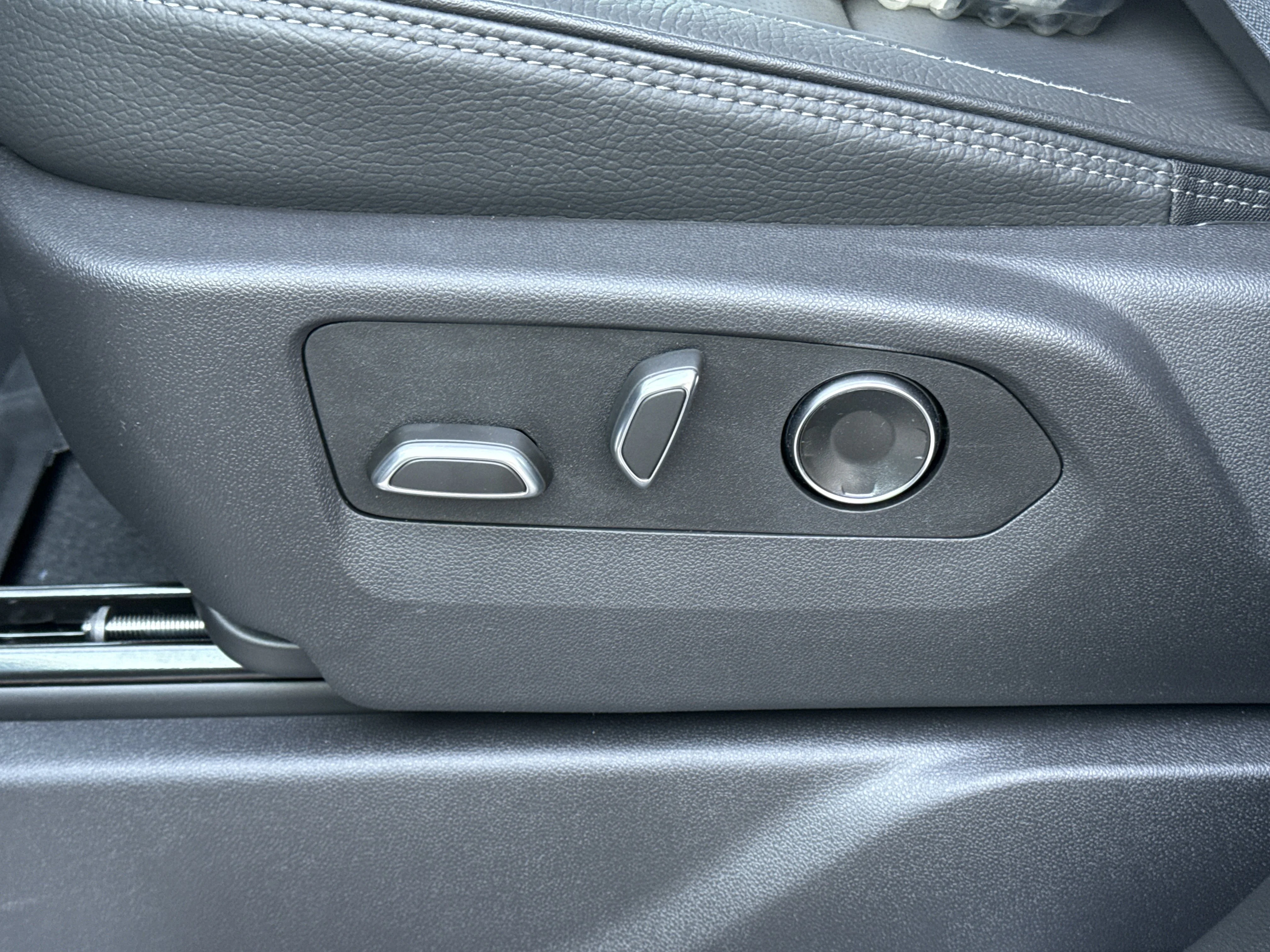 2026 GMC Sierra 2500HD Denali - Photo 20