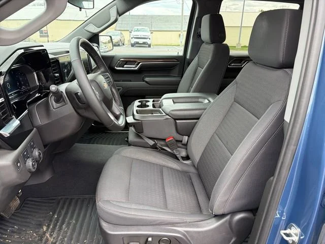Used 2024 Lakeshore Blue Metallic Chevrolet LT (2FL) image 16