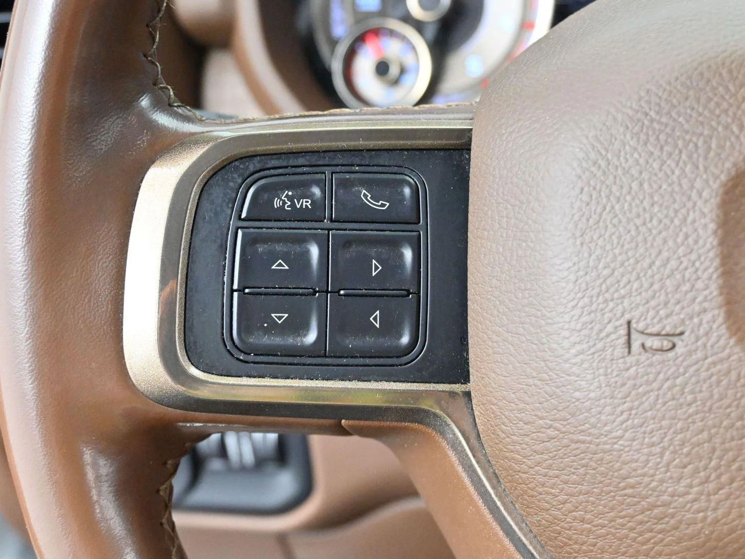 Used 2022 Bright White Clearcoat Ram Longhorn image 17