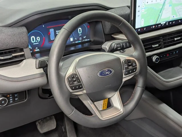New 2026 Vapor Blue Metallic Ford Active image 36