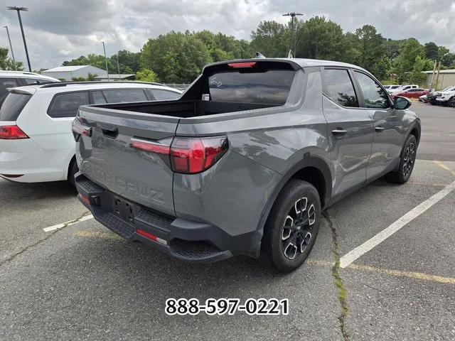 Used 2024 Gray HYUNDAI SEL image 7