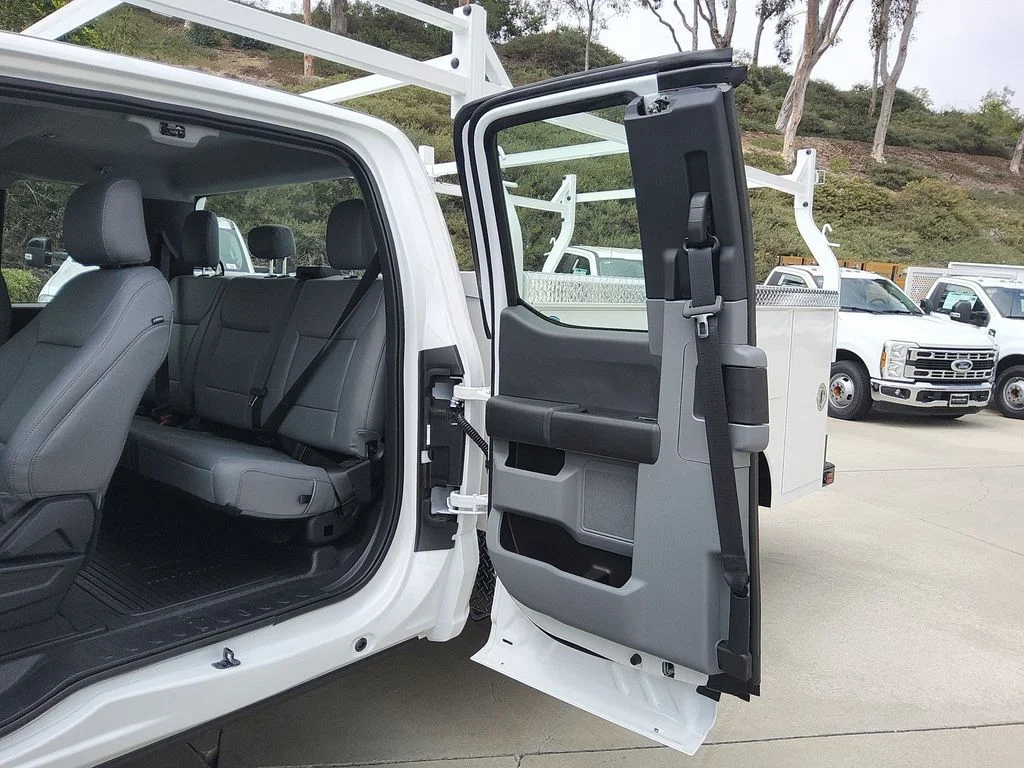 New 2026 Oxford White Ford XL image 14