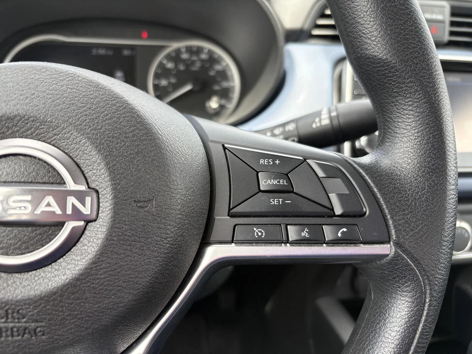 Used 2023 Gray Sky Pearl Nissan SV image 22