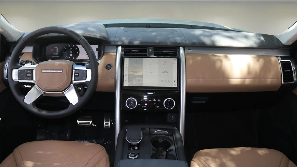 New 2026 Varesine Blue Land Rover  image 13