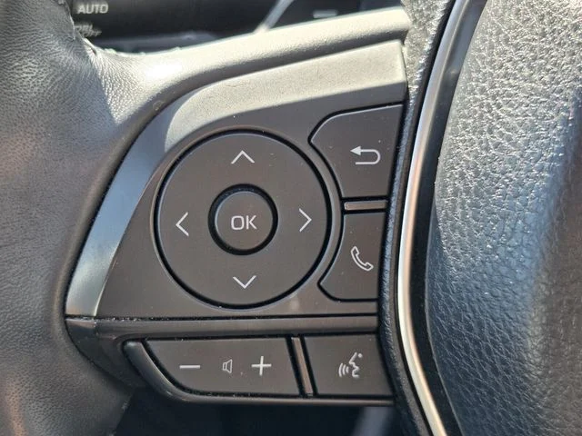 Used 2018 Blue Toyota SE image 20