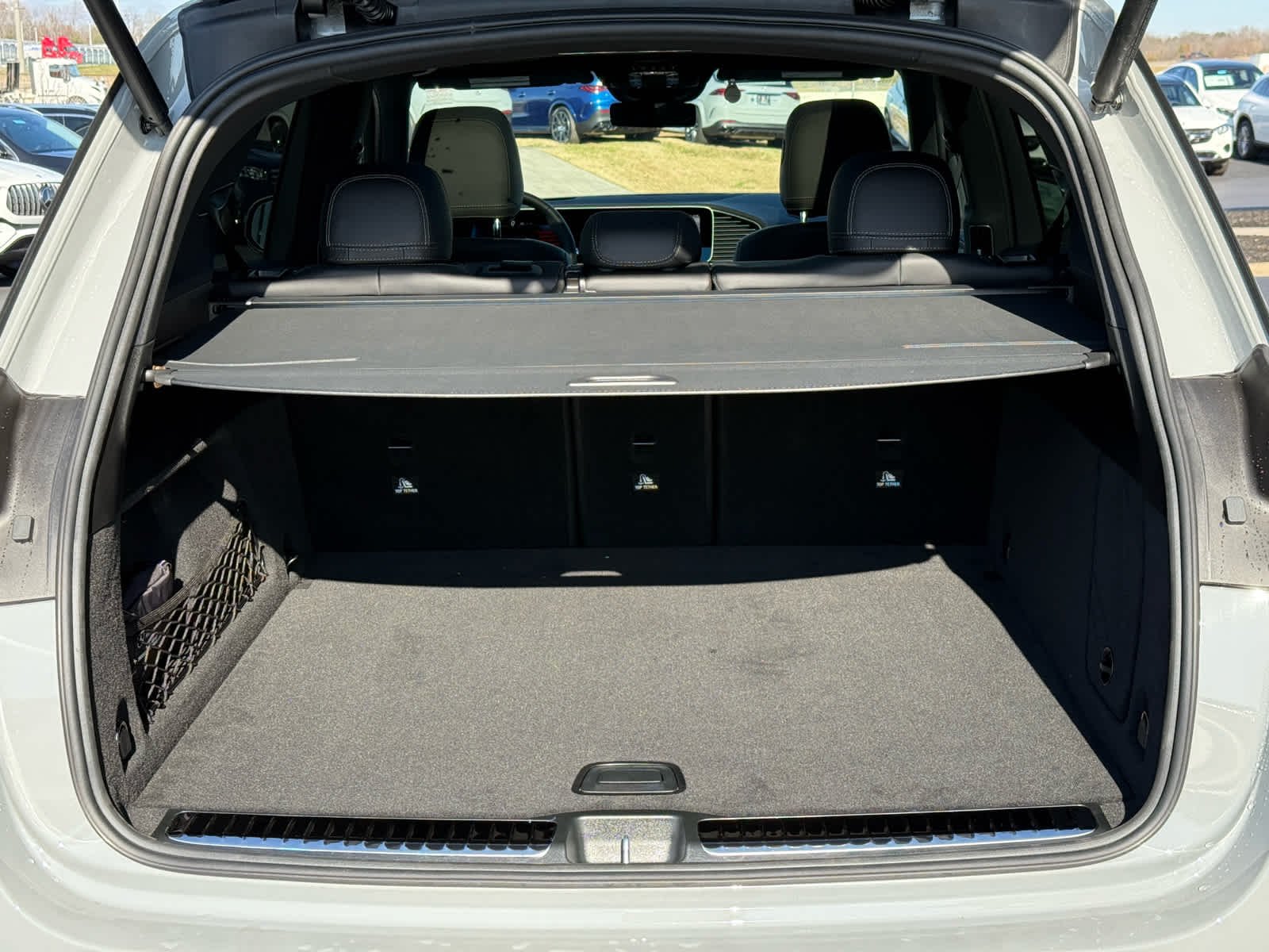 New 2026 MANUFAKTUR Alpine Grey Mercedes-Benz AMG® GLE 53 image 36