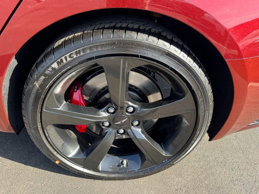 New 2026 Cavendish Red Genesis 3.3T SPORT PRESTIGE image 6