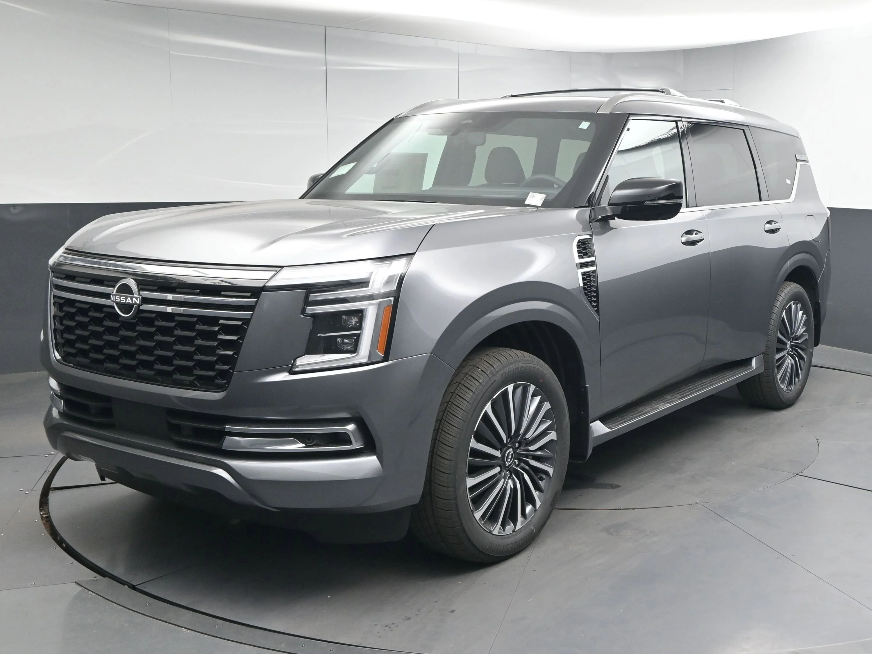 New 2026 Gun Metallic Nissan Platinum Reserve image 3