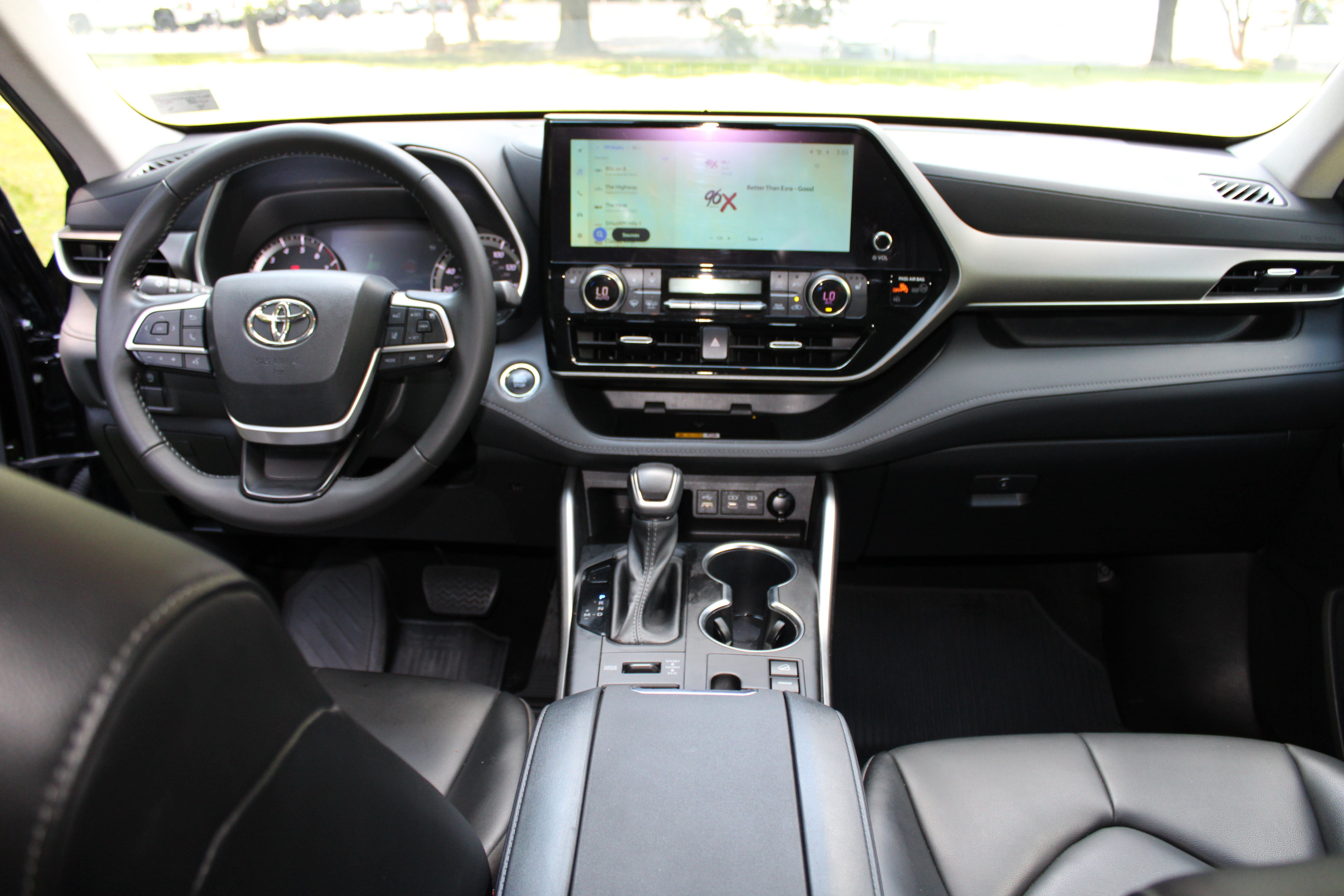 2023 Toyota Highlander XLE - Photo 26