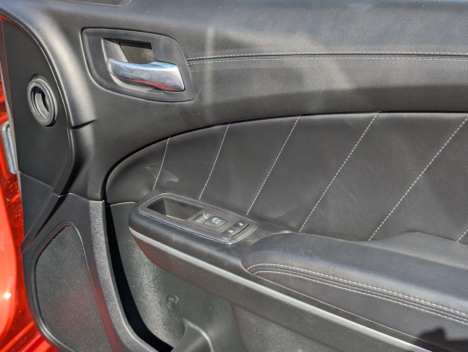 Used 2023 Go Mango Dodge Scat Pack image 41