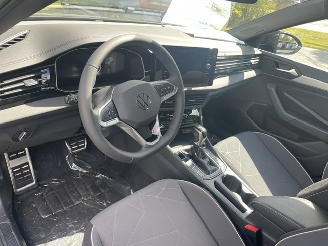New 2027 Platinum Gray Metallic Volkswagen 1.8T Sport image 7