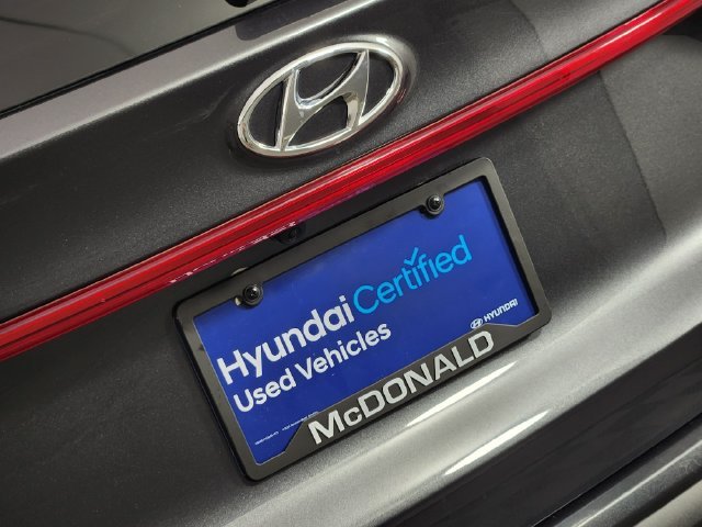 Used 2023 Gray Hyundai SEL image 9