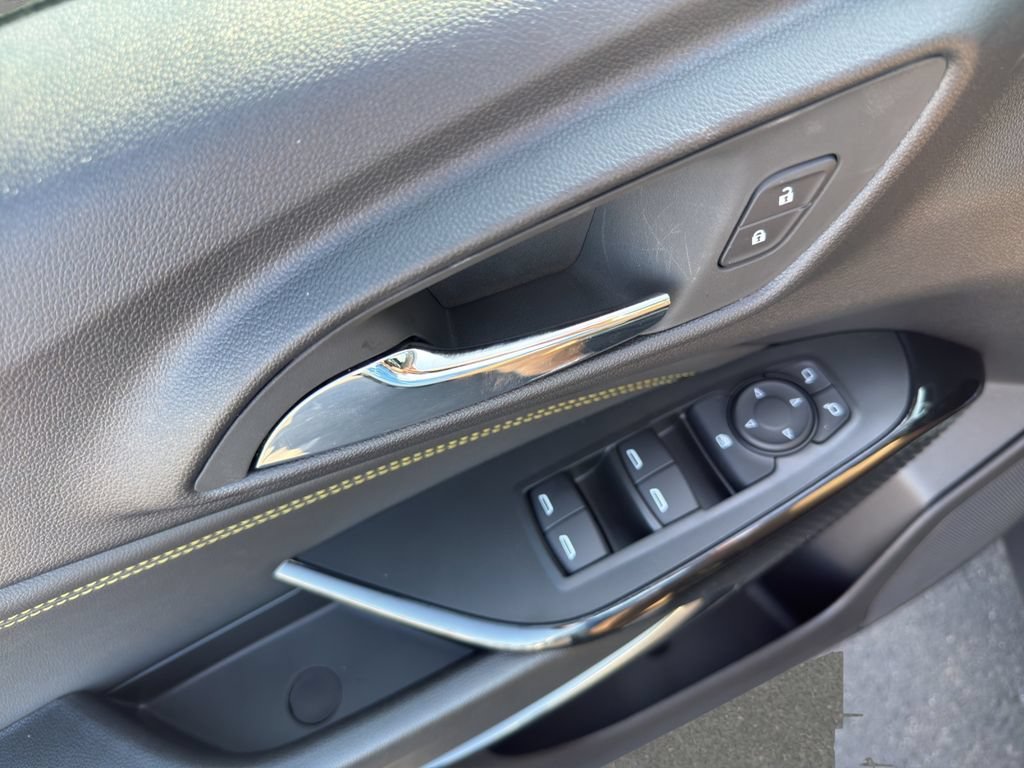 2026 Chevrolet Trax Activ - Photo 12