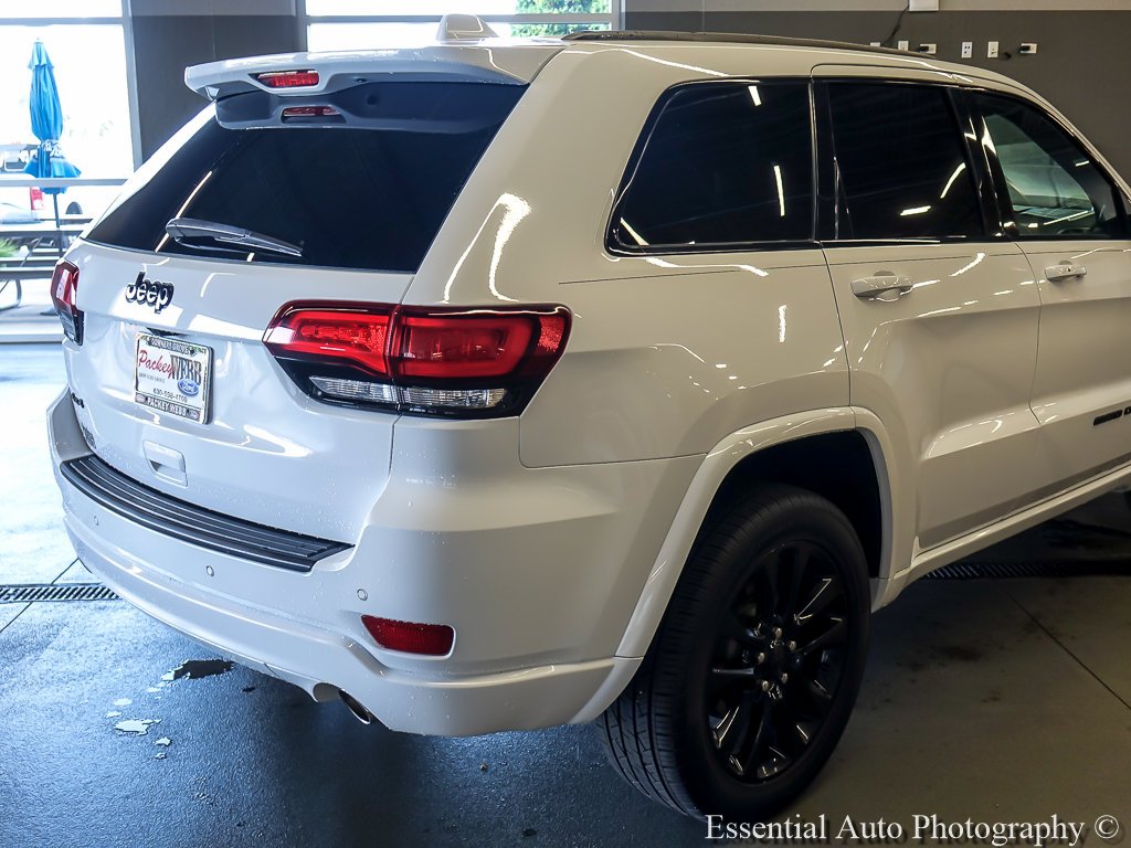 Used 2021 Bright White Clearcoat Jeep Laredo X image 7