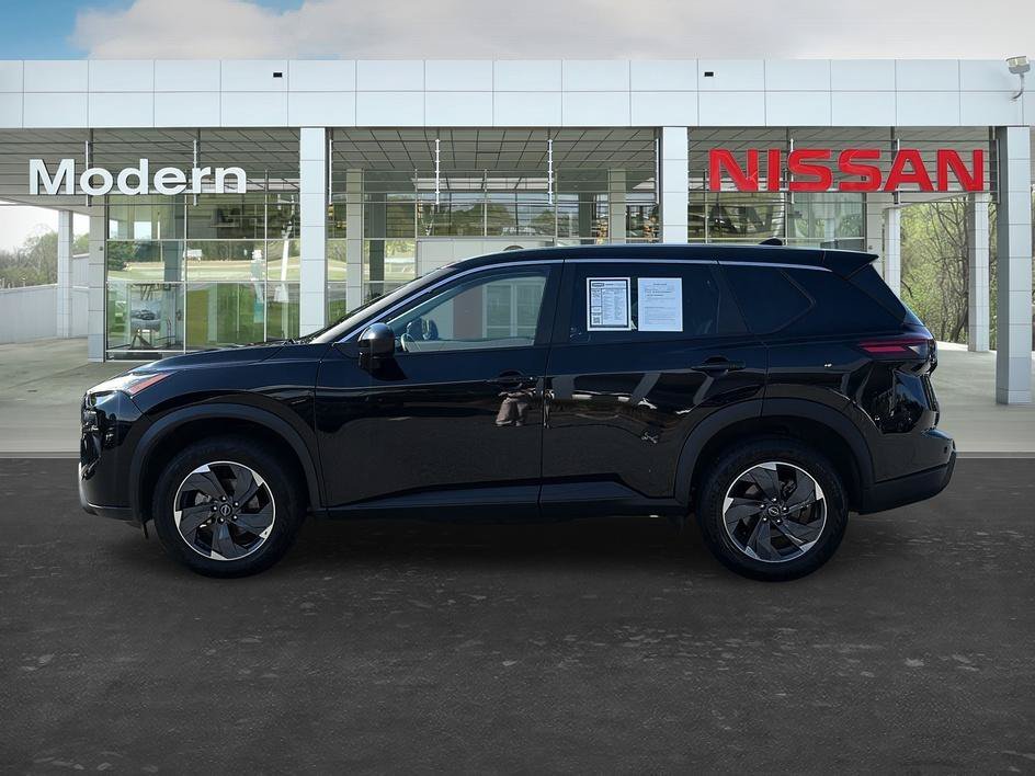 Used 2025 Super Black Nissan SV image 2