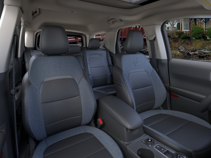 New 2026 Azure Gray Metallic Tri-Coat Ford Outer Banks® image 10