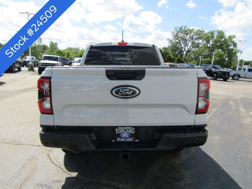New 2026 Avalanche Ford XLT image 5