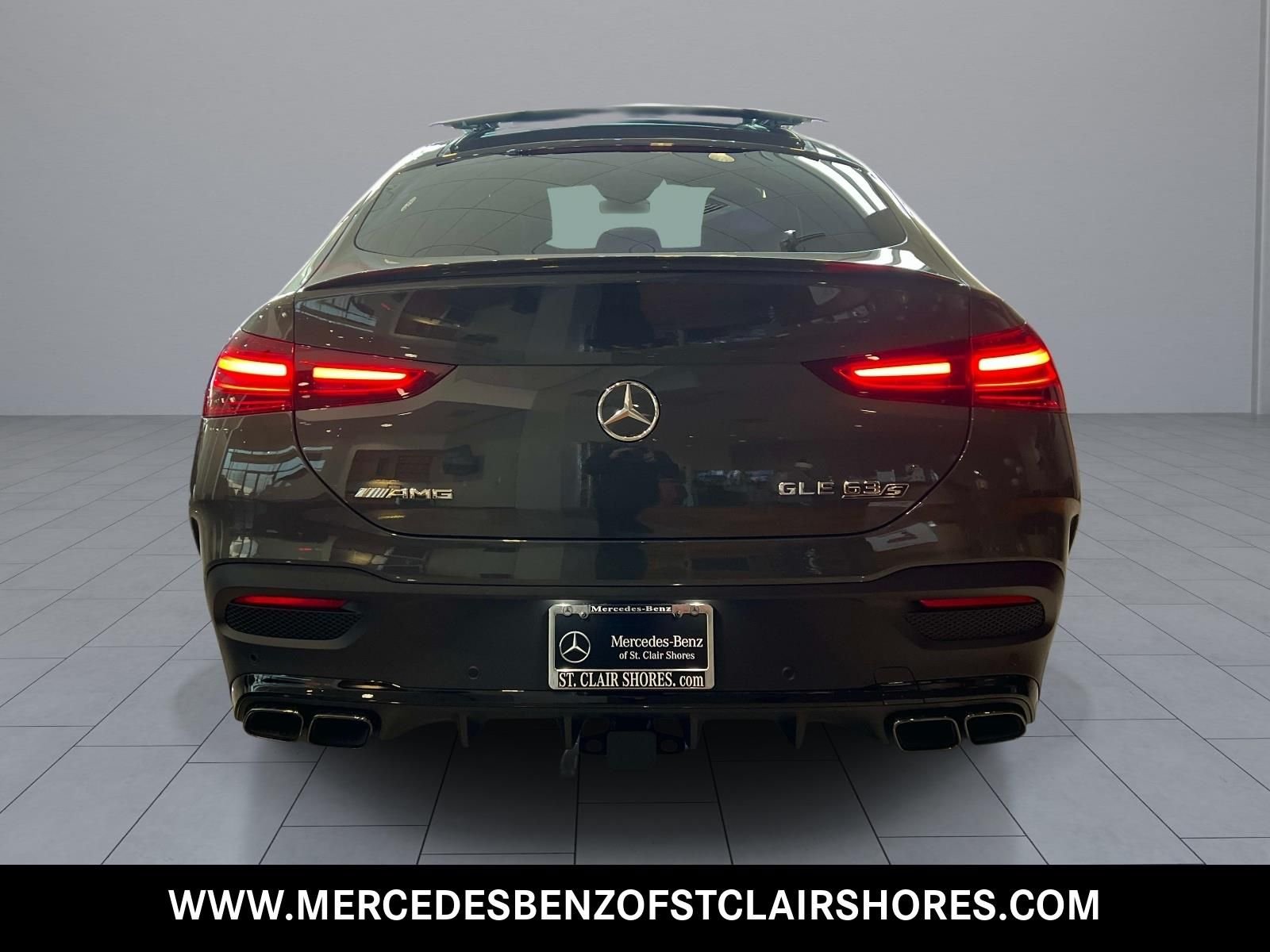 New 2026 MANUFAKTUR Silicon Grey Mercedes-Benz AMG® GLE 63 S 4MATIC+ Coupe image 4