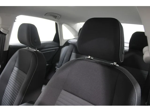 New 2026 Deep Black Pearl Volkswagen 1.5T S image 5