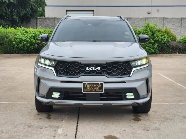 Used 2023  Kia SX image 2