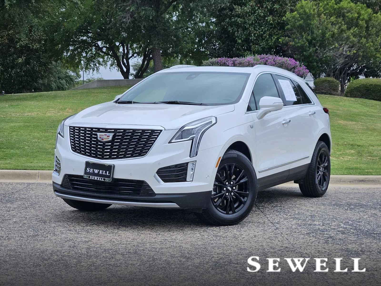 2023 Cadillac XT5 FWD Premium Luxury