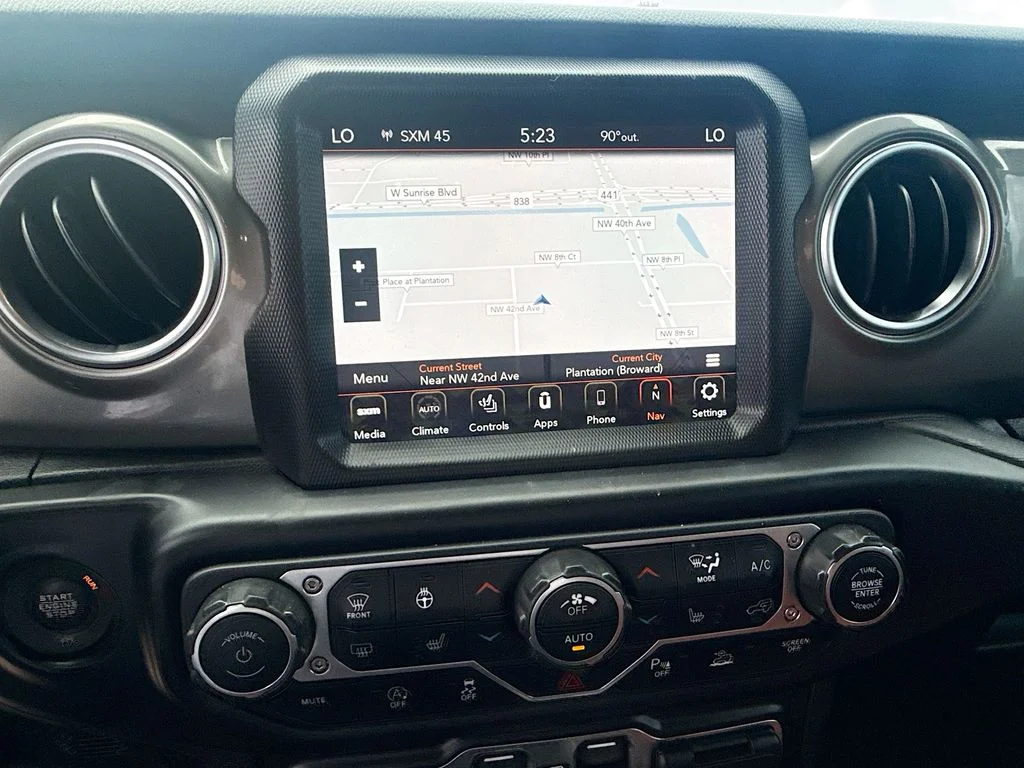 Used 2022 Gray Jeep Unlimited Sahara image 14