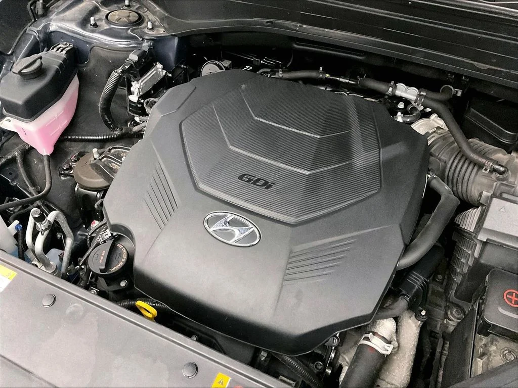 Certified Used 2025 White Hyundai SEL image 39