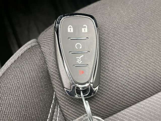 Used 2026 Sterling Gray Metallic Chevrolet LT image 27
