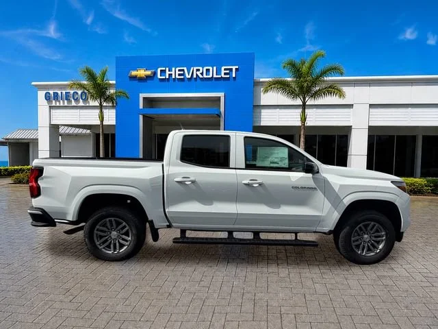 New 2026 Summit White Chevrolet LT image 8