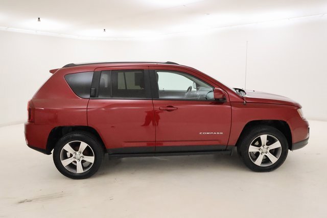 Used 2016 Jeep Compass High Altitude with VIN 1C4NJCEA2GD785162 for sale in Urbandale, IA