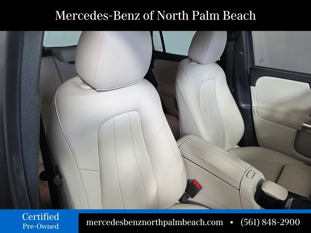 Certified Used 2023  Mercedes-Benz GLA 250 image 29