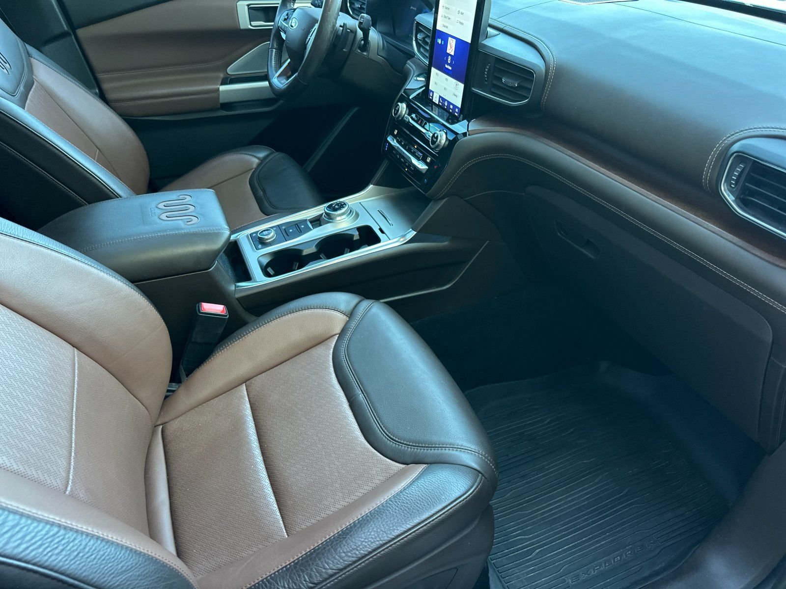 Used 2021 Silver Metallic Ford King Ranch image 15