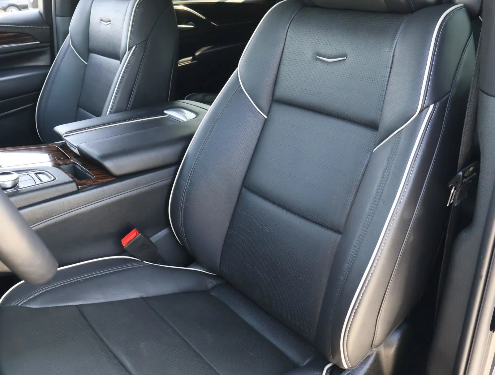 Used 2024 Black Raven Cadillac Premium Luxury image 18