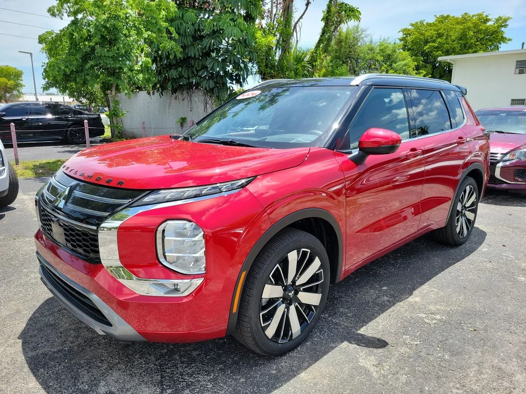 New 2026 Red Mitsubishi SEL 1.5T 2WD image 3