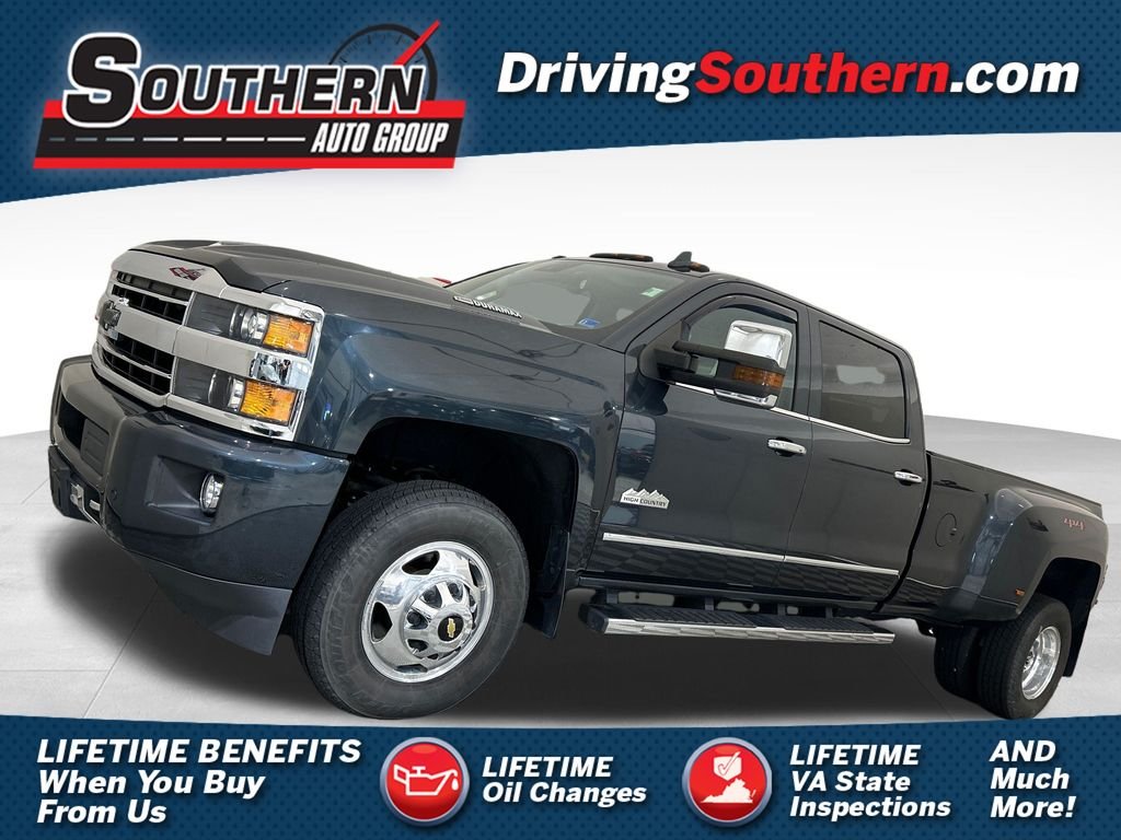 Used 2019 Gray Chevrolet High Country image 1