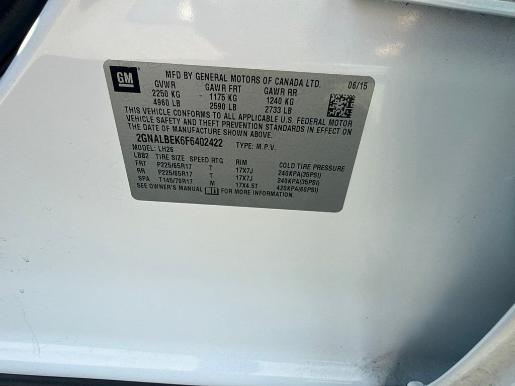 Used 2015 White Chevrolet LT image 17