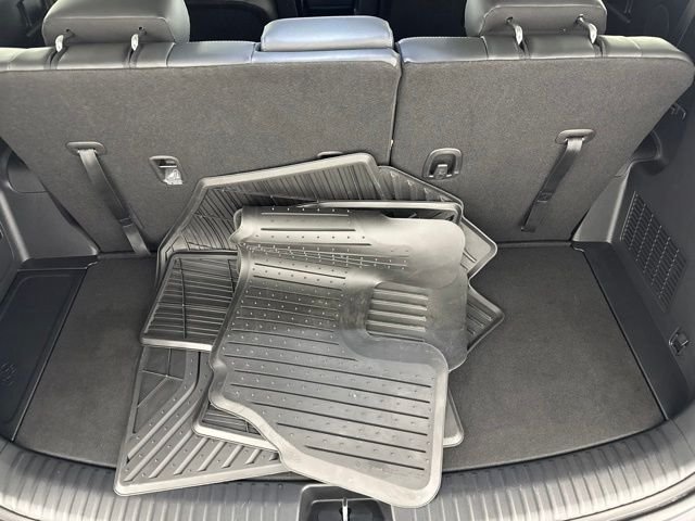 Used 2025 Gray Kia S image 28