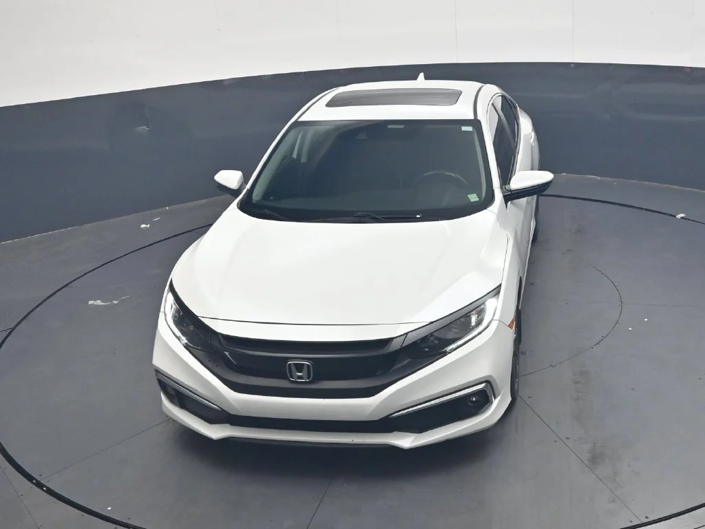 Used 2019  Honda EX image 18