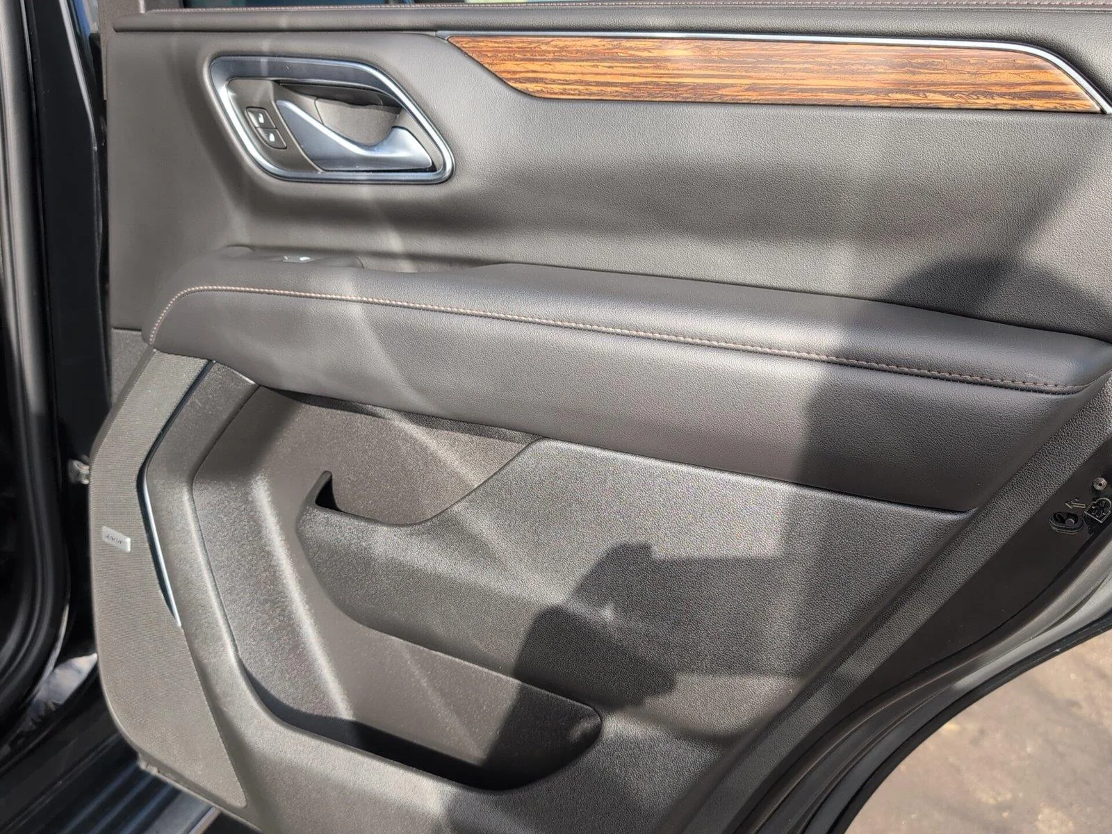 Used 2023 Black Chevrolet High Country image 37