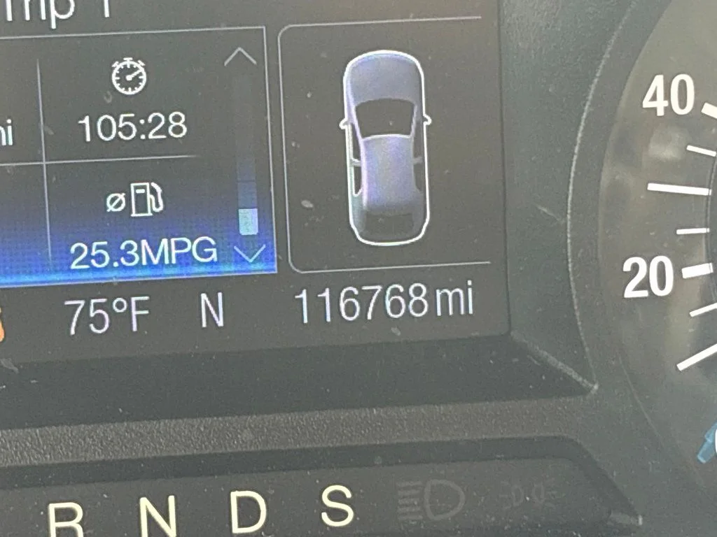 Used 2014 Tuxedo Black Metallic Ford SE image 18